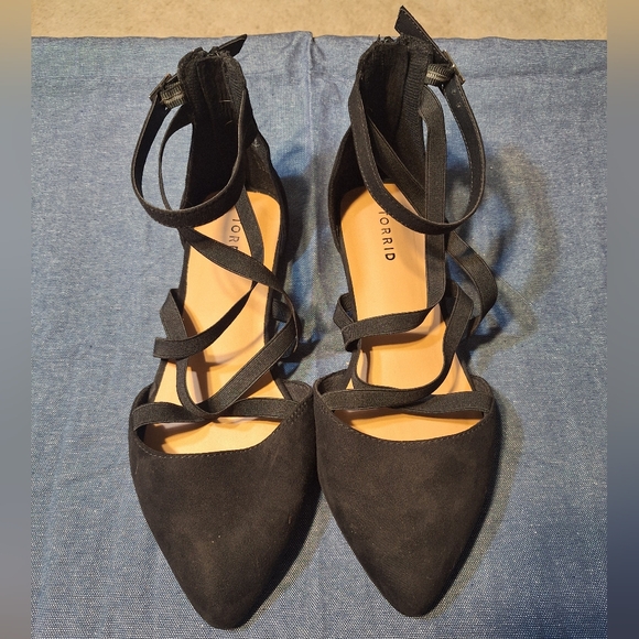 Torrid Elastic Strap Black Pointed Toe Flats Size 11 - Picture 4 of 9